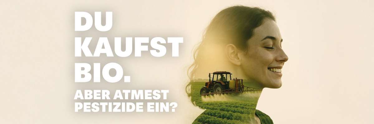 KI generiert: Lächelnde Frau mit Traktor und Text: "DU KAUFST BIO. ABER ATMEST PESTIZIDE EIN?"