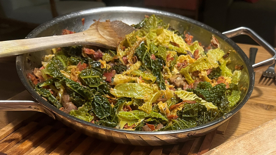 Rezeptbild für Wirsing mit Chorizo und Maronen