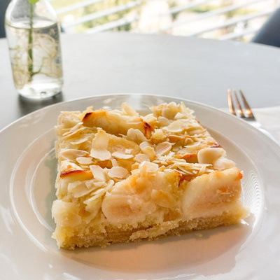 Produktfoto zu Apfelsandkuchen