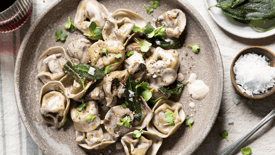 Rezeptbild für Tortelloni mit Pilzrahmsoße&nbsp;