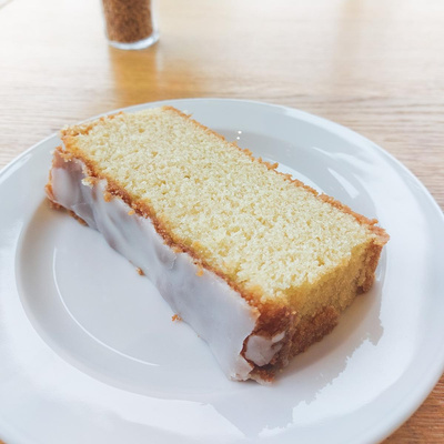 Produktfoto zu Zitronendinkelkuchen