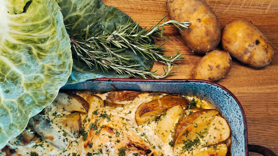 Rezeptbild für Ofen-Kohl mit Kartoffeln&nbsp;<br>in Senfrahm